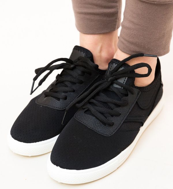 Mei Кецове Sheila Черни