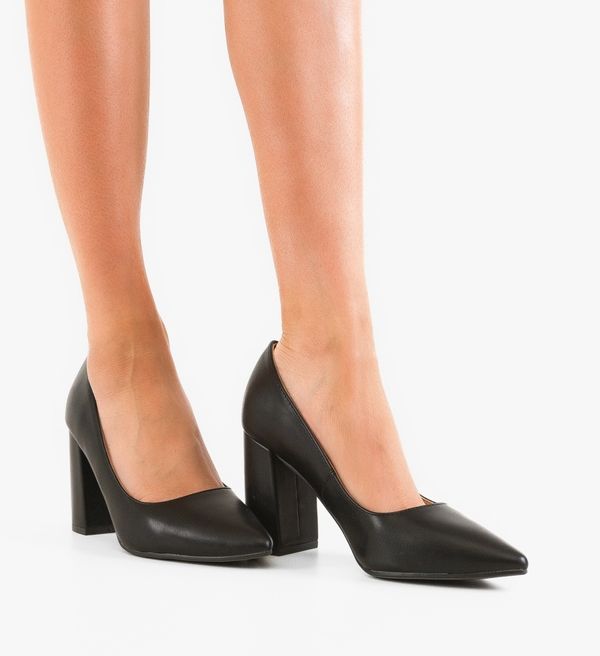 Ali Обувки Aisha Черни