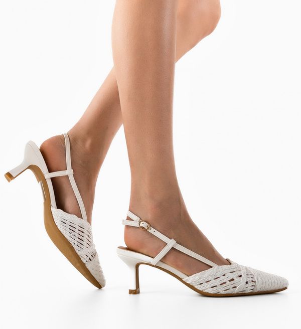 Cristina Обувки Alexandrit Бели