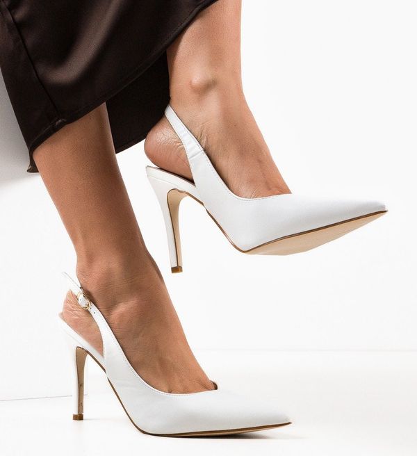 Botinelli Обувки Amani Бели