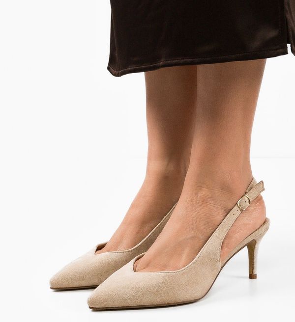 Botinelli Обувки Amdoryt Бежов