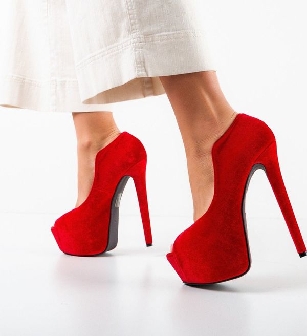 Ali Обувки Ammaar Червени