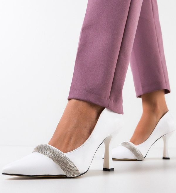 Wow Shoes Обувки Andor Бели