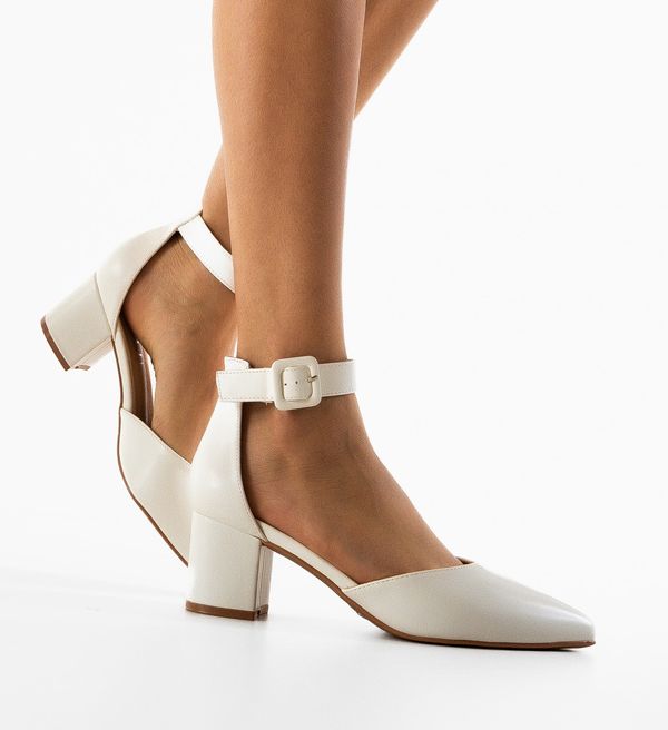 SFINX(LULU) Обувки Anerose Бели