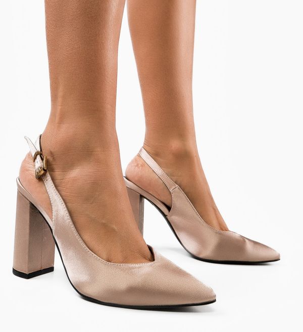 Ali Обувки Anhelina Нуд