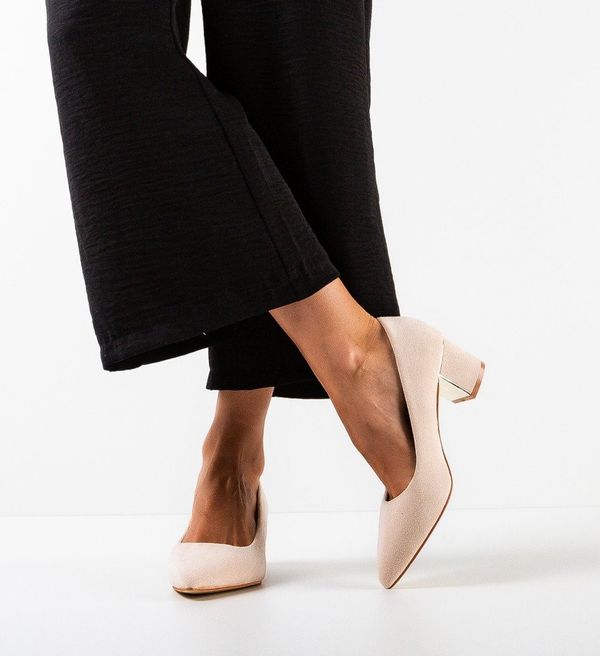 Botinelli Обувки Antoni Бежов