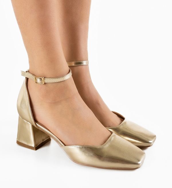 Ali Обувки Aruna Златни