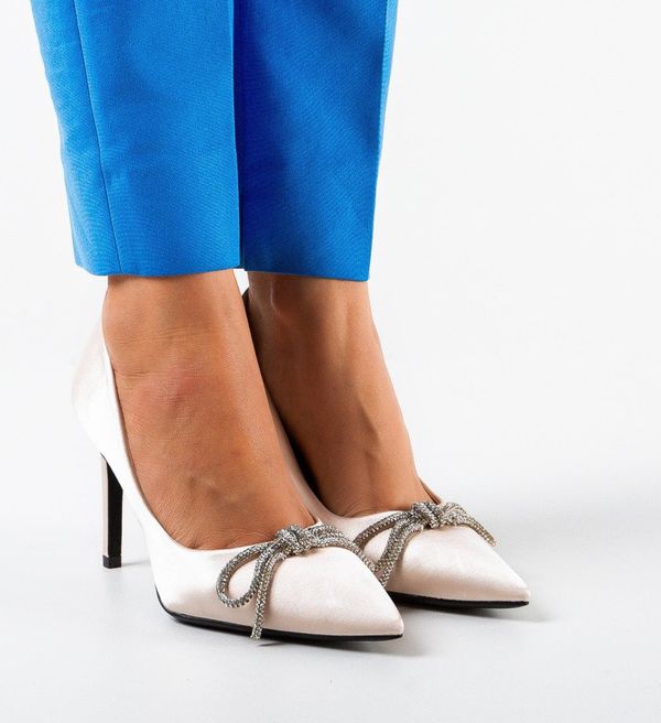 Ali Обувки Arwen Бежов