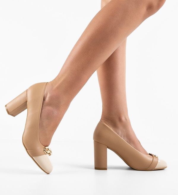 Lulux Обувки Beard Бежов