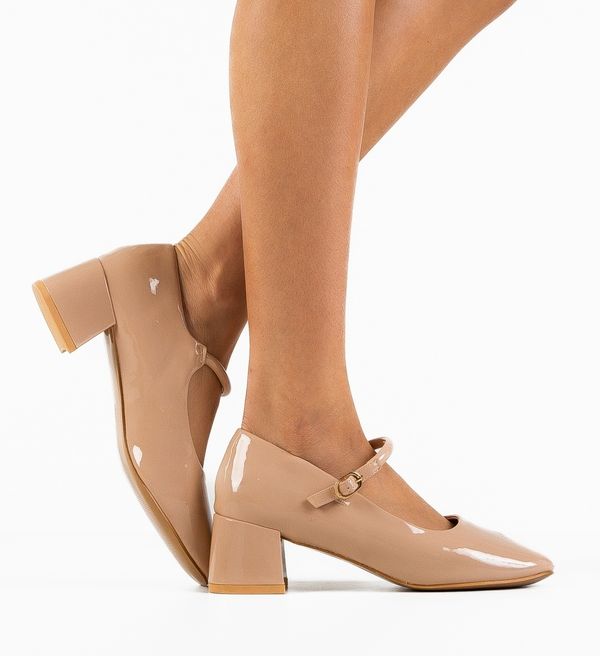 Botinelli Обувки Bebewa Бежов