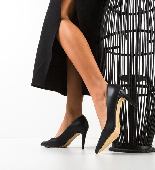 Botinelli Обувки Beck Черни