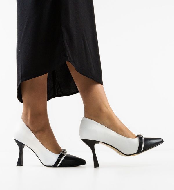 Wow Shoes Обувки Bentle Бели