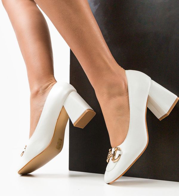 Ali Обувки Beren Бели