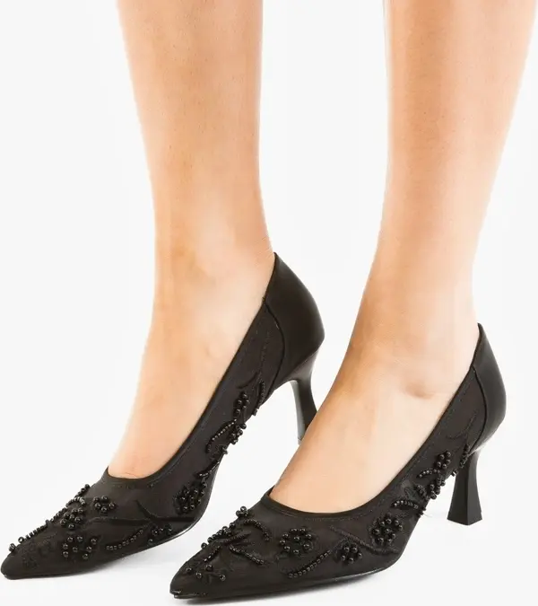 Carolie Обувки Brides Черни