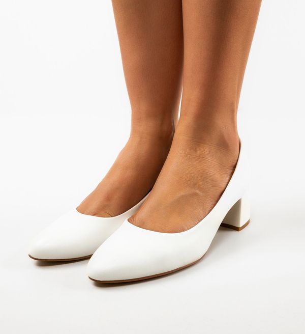 Botinelli Обувки Bubay Бели