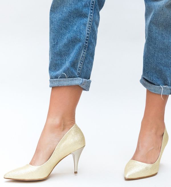 Wow Shoes Обувки Buhas Златни