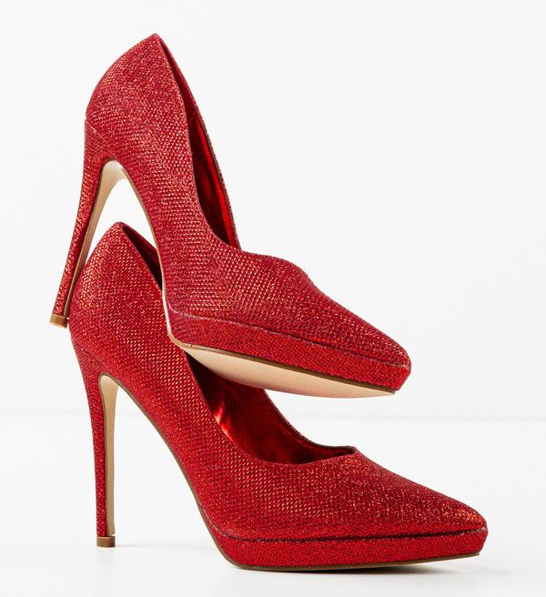 Ali Обувки Burton Червени