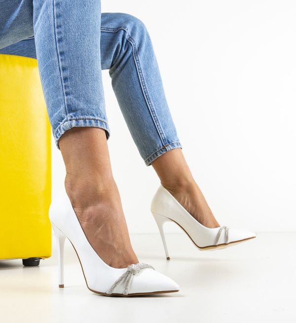 Wow Shoes Обувки Casette Бели