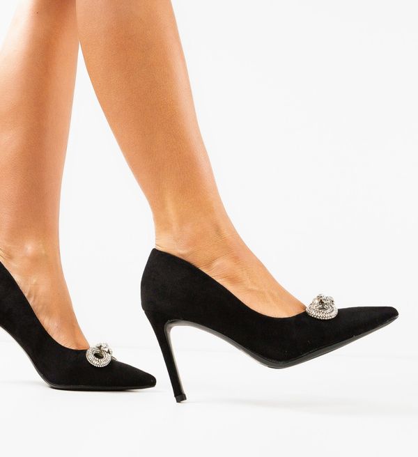 Tony Обувки Chalk Черни