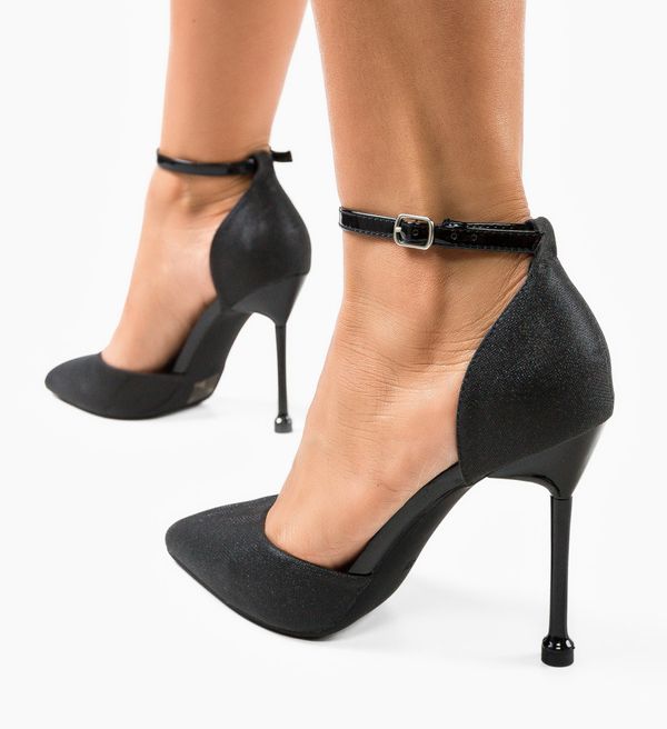 Mei Обувки Chima Черни