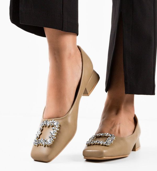 Ali Обувки Christopher Бежов