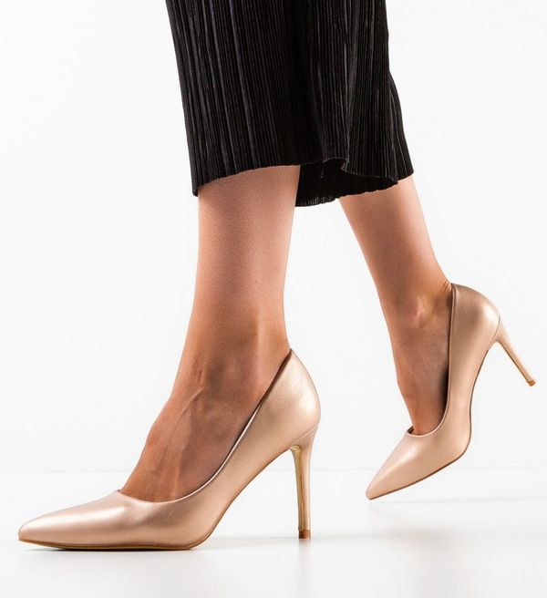 Botinelli Обувки Clodagh Златни