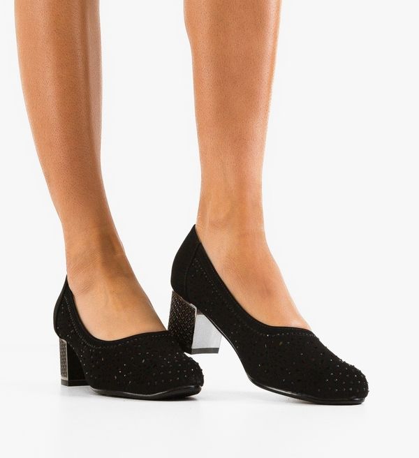 Lulux Обувки Curtis Черни