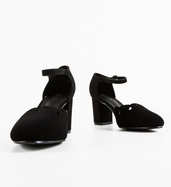 Mei Обувки Danila Черни