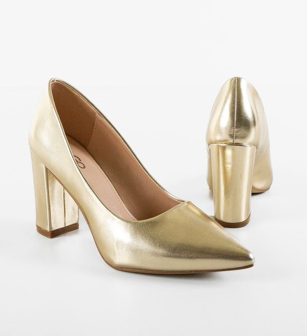 Cristina Обувки Dores Златни
