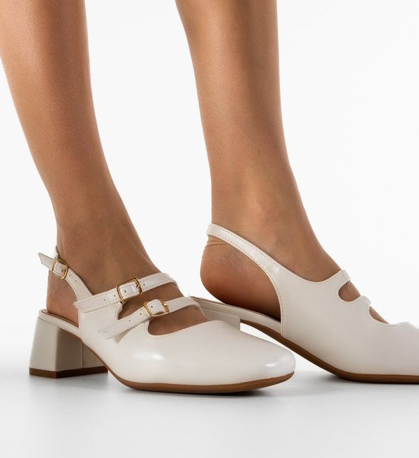 Cristina Обувки Drina Бели