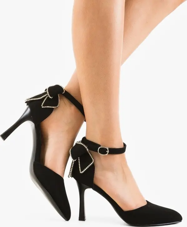 Carolie Обувки Dyhys Черни