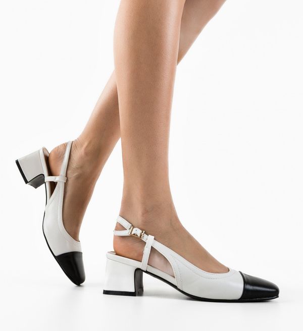 Ali Обувки Eilee Многоцветни