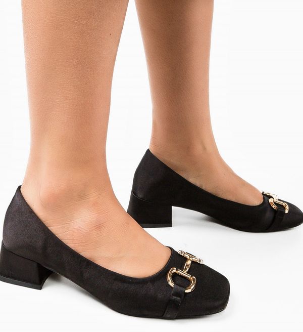 Ali Обувки Elisheba Черни