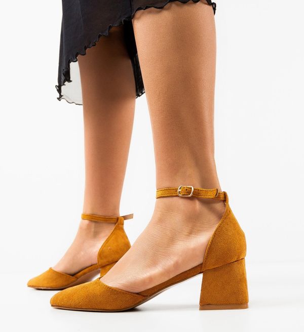 Ali Обувки Elva Камел