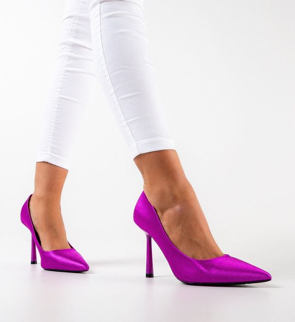 Hebe Обувки Emmett Лилав