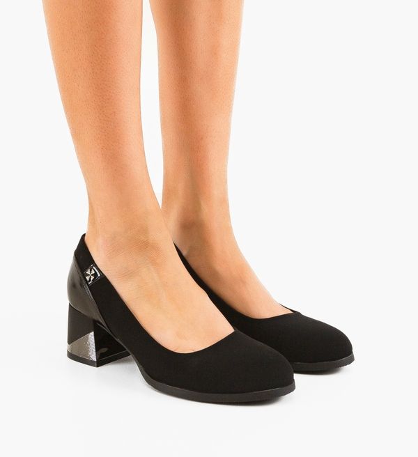 Lulux Обувки Esthe Черни