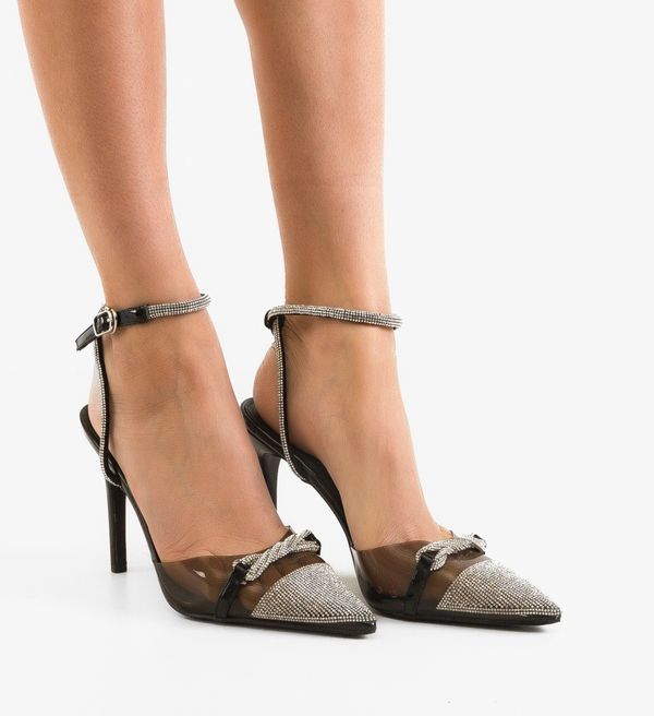 Carolie Обувки Estra Черни