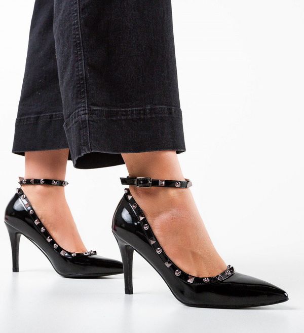 Ali Обувки Faith Черни