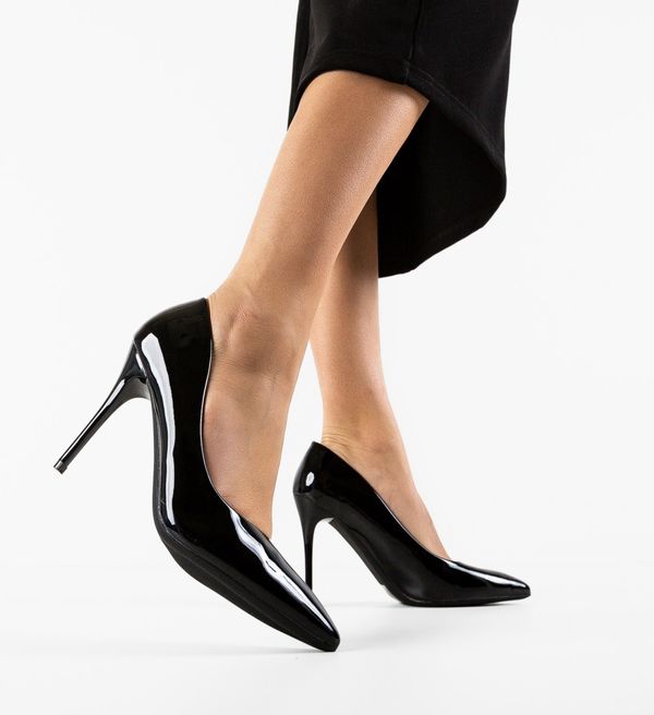 Tony Обувки Fana Черни