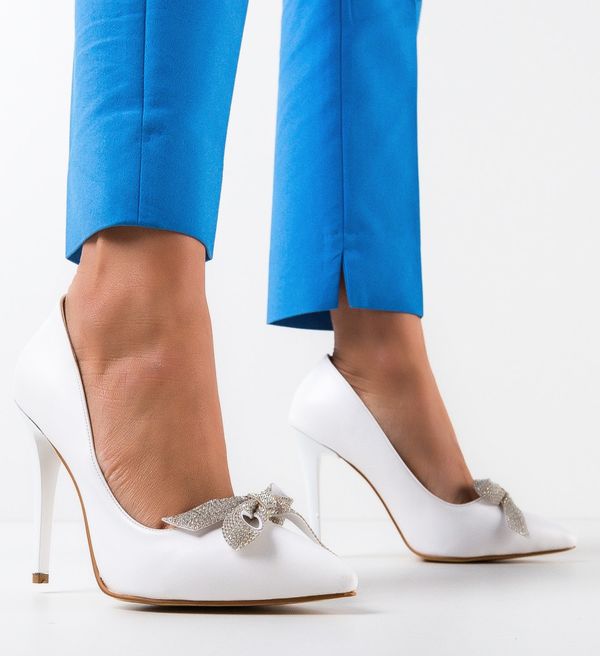 Wow Shoes Обувки Fanse Бели