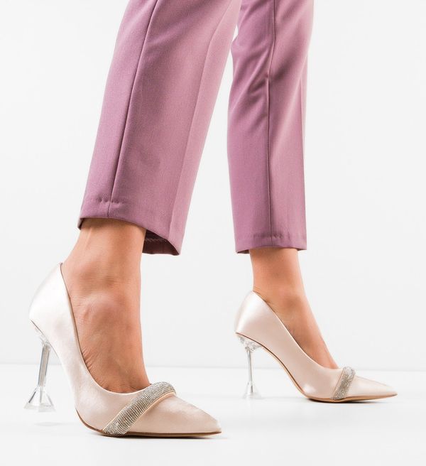 Mei Обувки Farrah Бежов