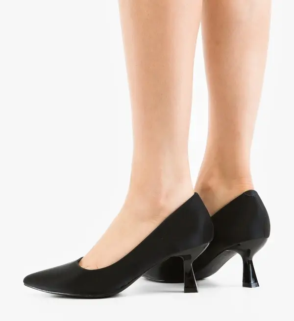 Tony Обувки Fyra Черни