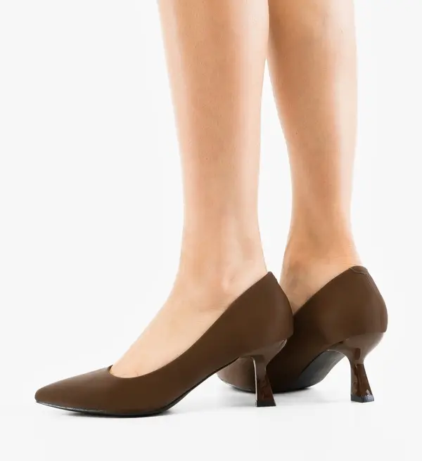 Tony Обувки Fyra Кафяв