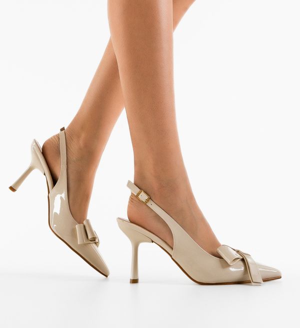 Wow Shoes Обувки Greiss Бежов