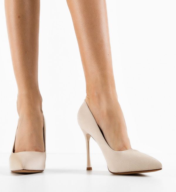 Mei Обувки Guly Бежов