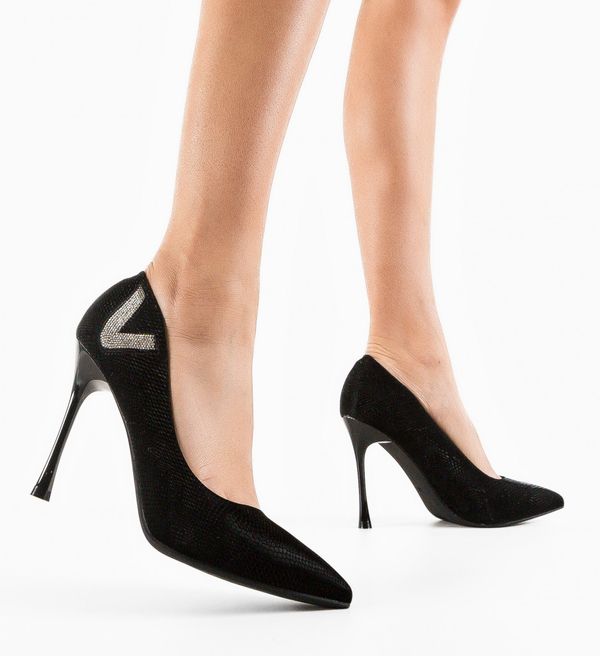 Mei Обувки Guly Черни