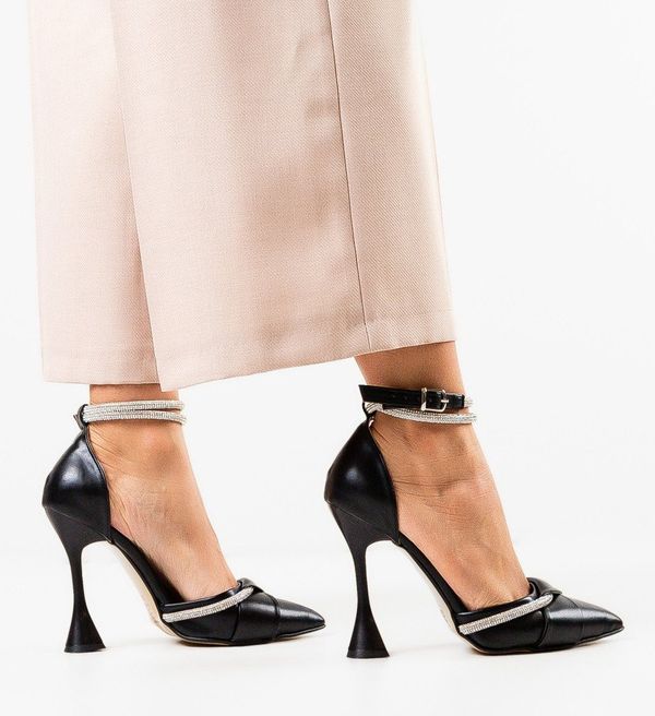 Wow Shoes Обувки Guof Черни