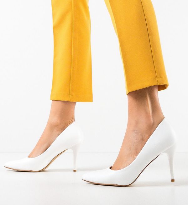 Botinelli Обувки Halek Бели