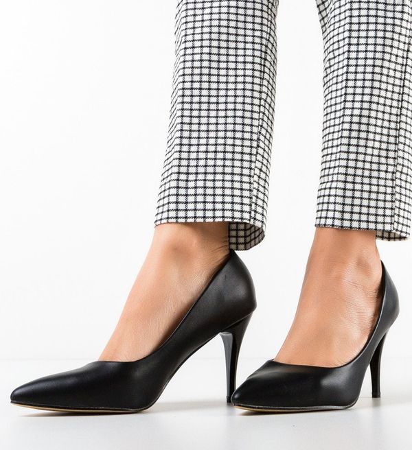 Botinelli Обувки Halek Черни