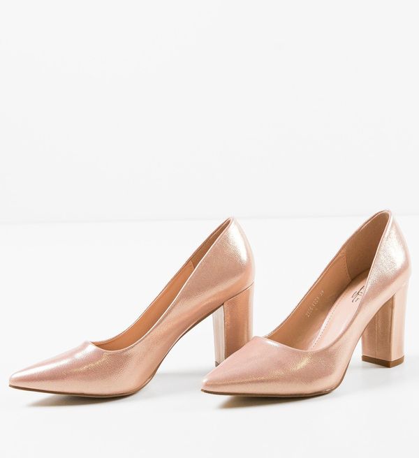 Mei Обувки Haney Златни